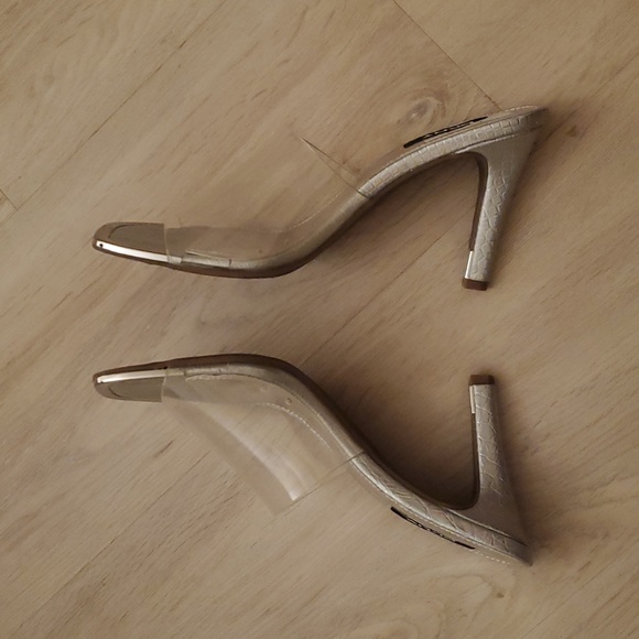 DKNY y2k Bronx Clear Transparent Heels- 7 - Picture 4 of 10